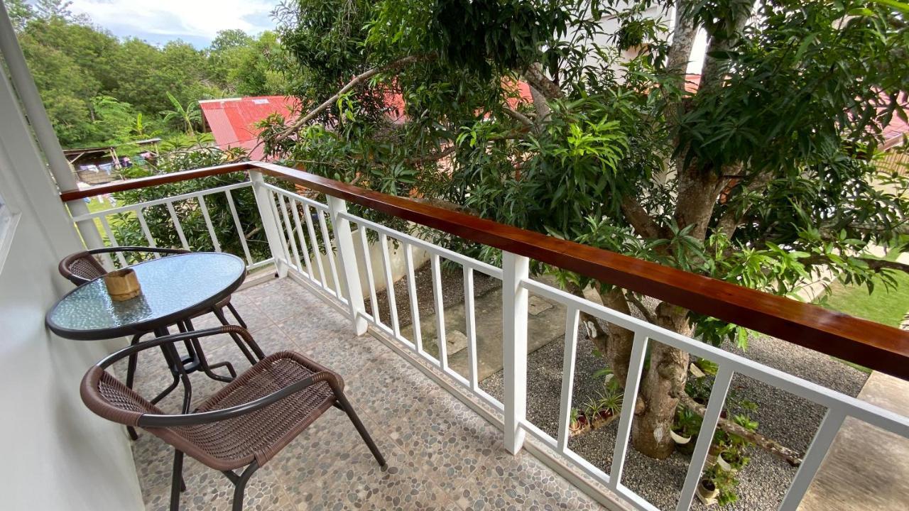 Villa Del Oz Resort Панглао Экстерьер фото